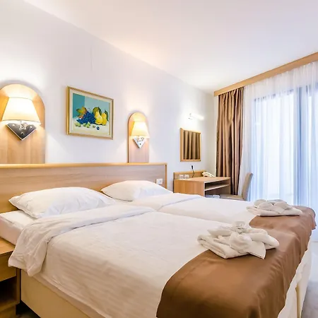Paradiso 2 Hotel