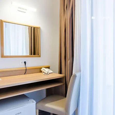 Hotel Paradiso 2 4*