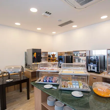 Hotel Paradiso 2 4*